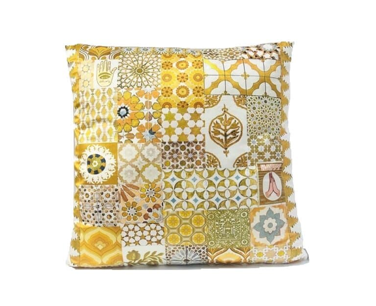 Cushion Velvet Square KAsbah